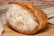 Chleb pszenny z ziarnami